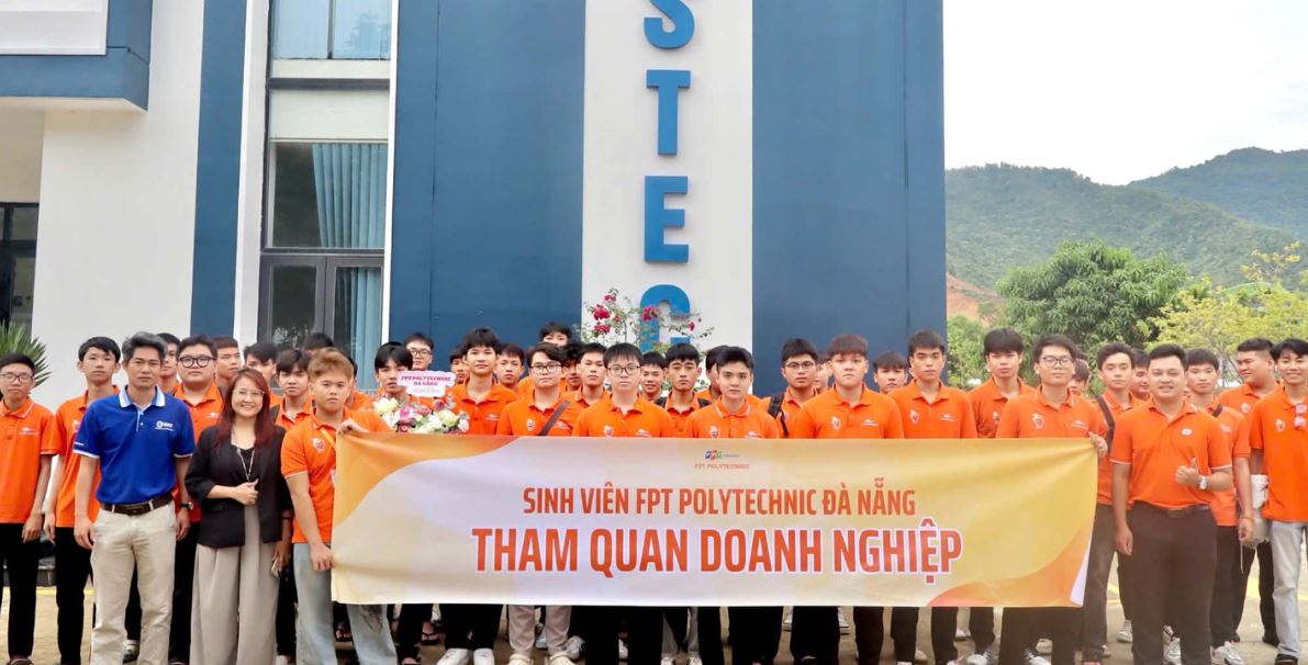 NHÀ MÁY SỐ ESTEC ĐÀ NẴNG TIẾP TỤC MỞ CỬA ĐÓN TIẾP HƠN 130 SINH VIÊN FPT POLYTECHNIC ĐÀ NẴNG VÀ ĐẠI HỌC QUY NHƠN
